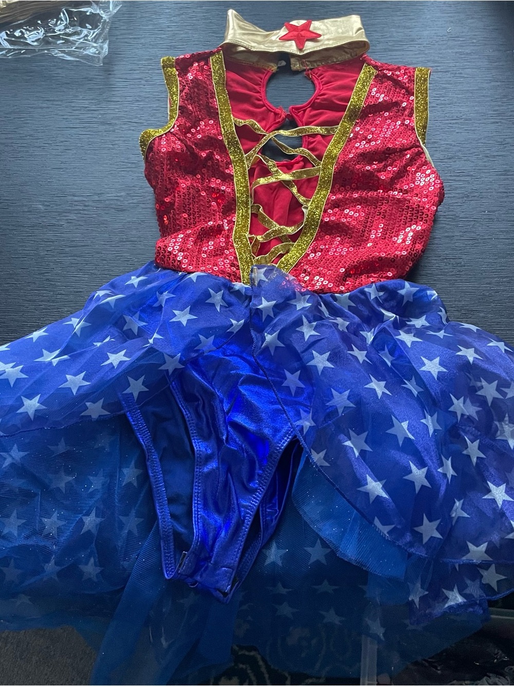 Full Wonder Woman costume - small - Picture 3 of 5